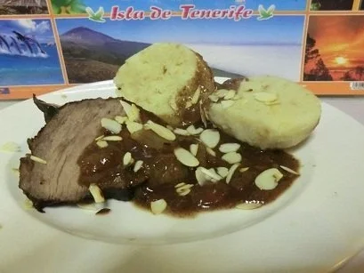 Sauerbraten etwas anders, mit Balsamico und Mojo rojo Gewürz - Rezept