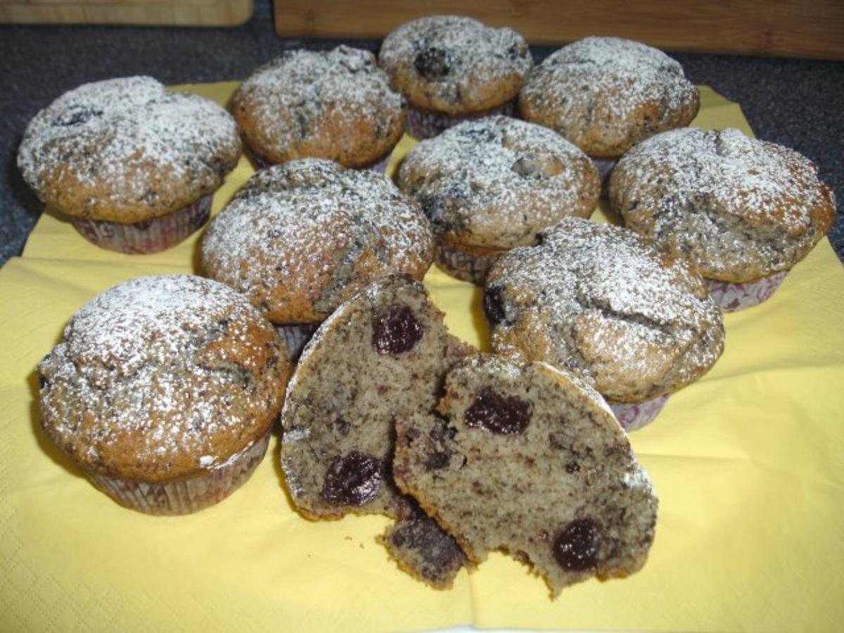 Amaretto-Kirsch-Muffins - Rezept