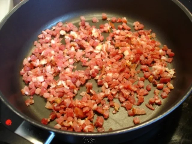 Buttermilch-Kartoffel-Steckrüben-Stampf mit Katenschinkenwürfel-zwiebeln - Rezept - Bild Nr. 4