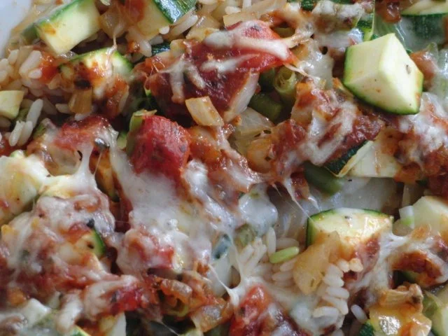 Rezept: Fisch : Resteauflauf mit Fischfilet eingebettet in Reis und Gemüse Bild Nr. 9 Fisch : Resteauflauf mit Fischfilet eingebettet in Reis und Gemüse - Rezept - Bild Nr. 9