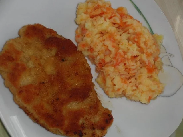 Schwein : Minutenschnitzel auf zwei Möglichkeiten serviert, die 7-Bilder sprechen den Rest - Rezept - Bild Nr. 2