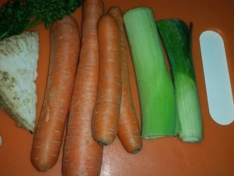 Eintöpfe: Hähncheneintopf - Rezept - Bild Nr. 2