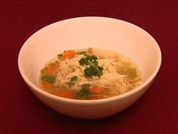 Rezept: Hühnersuppe (Ania Niedeck) Hühnersuppe (Ania Niedeck) - Rezept