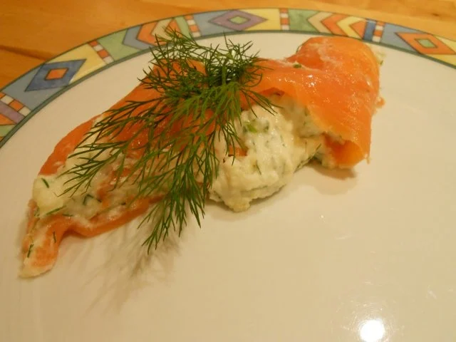 Rezept: Lachsroulés mit frischem Dill Bild Nr. 4 Lachsroulés mit frischem Dill - Rezept - Bild Nr. 4
