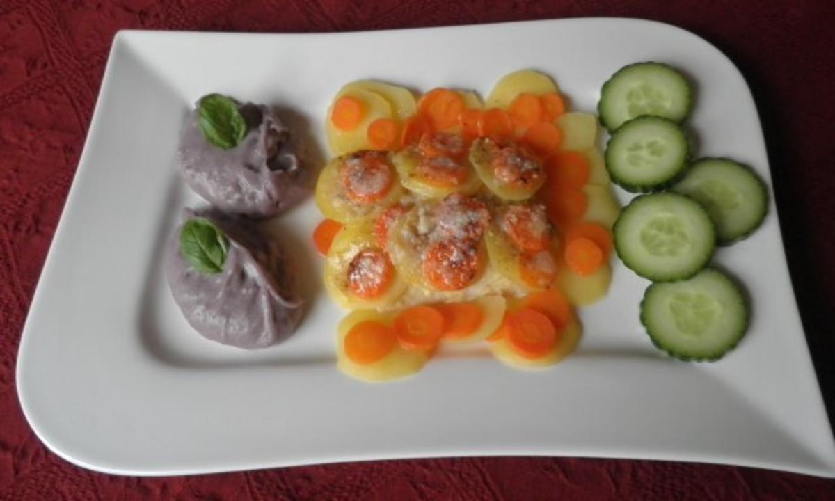 Zugedeckter Fisch mit violetten Kartoffelpüree - Rezept - Bild Nr. 2