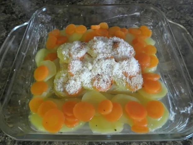 Rezept: Zugedeckter Fisch mit violetten Kartoffelpüree Bild Nr. 5 Zugedeckter Fisch mit violetten Kartoffelpüree - Rezept - Bild Nr. 5