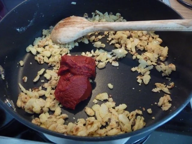 Rezept: Pasta : Tortillini mit Tomatensoße Bild Nr. 7 Pasta : Tortillini mit Tomatensoße - Rezept - Bild Nr. 7