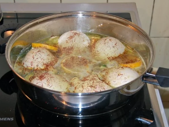 GESCHMORTER FENCHEL IM SAFRAN - GEMÜSESUD  /  FENOUIL BRAISÉ AU SAFRAN - Rezept - Bild Nr. 10