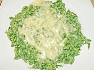 Hausgemachte Spinatspätzle - Rezept