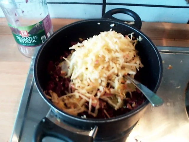 Sonntagsessen : Sauerbraten mit Apfelrotkohl - Rezept - Bild Nr. 4