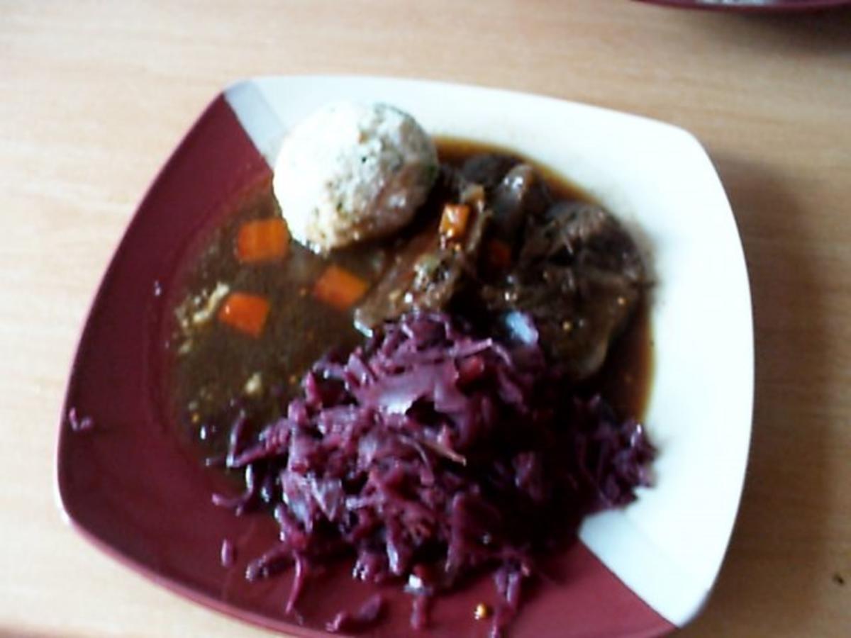 Sonntagsessen : Sauerbraten mit Apfelrotkohl - Rezept