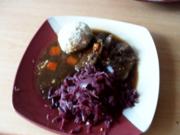 Sonntagsessen : Sauerbraten mit Apfelrotkohl - Rezept