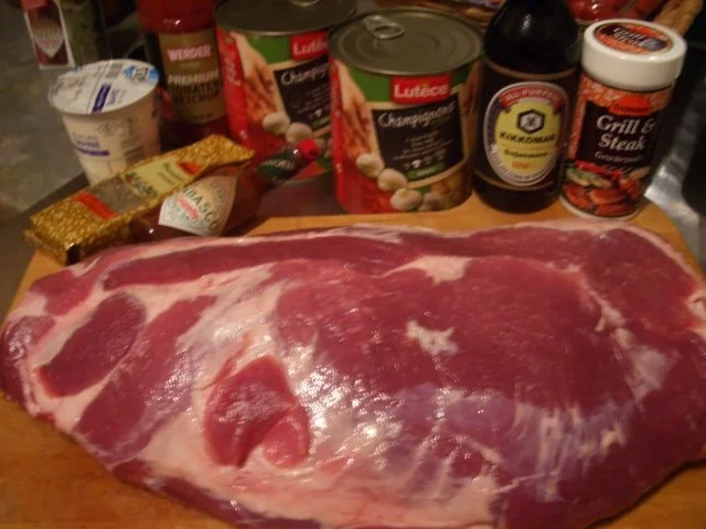 Rezept: Schweinenackensteak mariniert mit Champignons Bild Nr. 2 Schweinenackensteak mariniert mit Champignons - Rezept - Bild Nr. 2