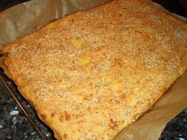 Schafskäse-Blechkuchen - Rezept