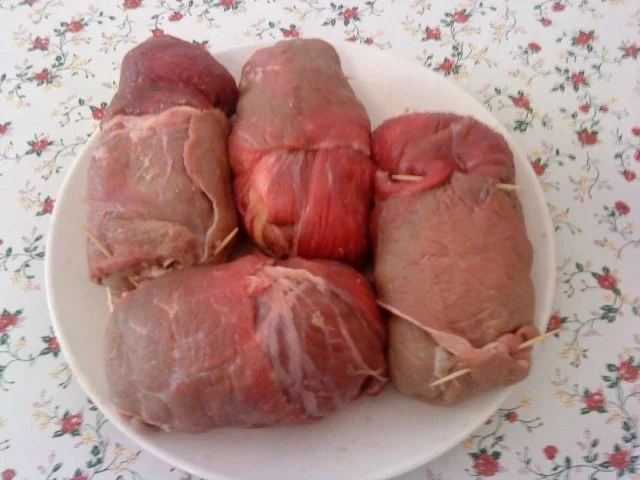 Zwergi's Rinder - Roulade mit besonderer Fuellung an Tomatensauce und Reis - Rezept - Bild Nr. 10