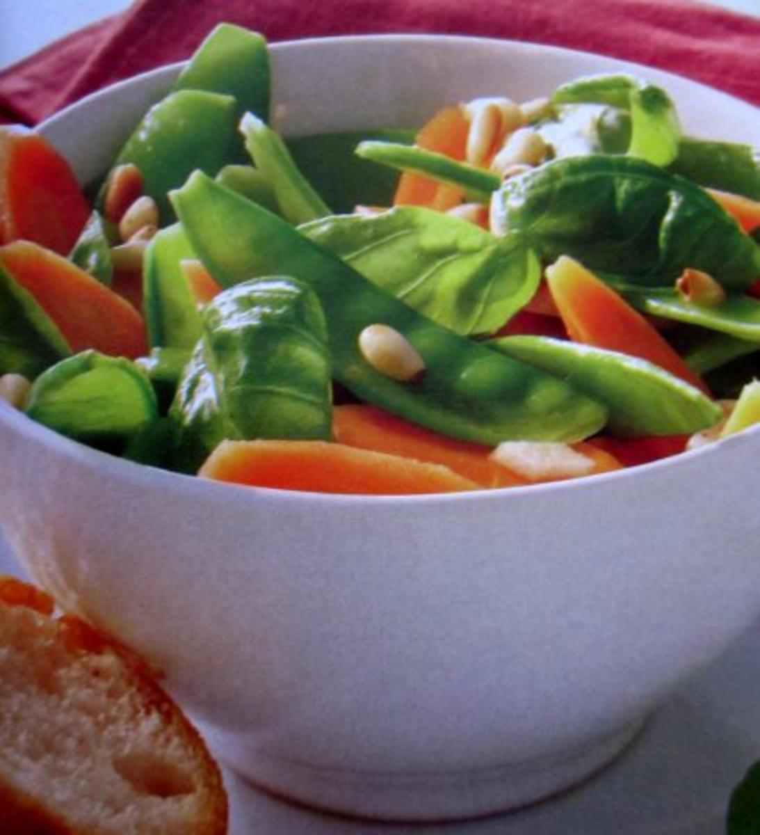 Bilder für Basilikumsalat mit Zuckerschoten - Rezept