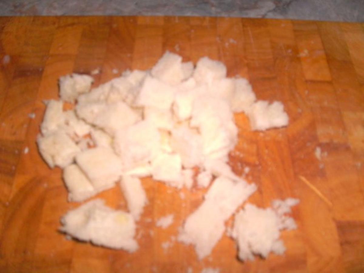 Käsesuppe mit Knobi-Croûtons - Rezept - Bild Nr. 5