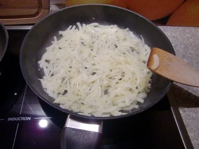 Rindersteak mit geschmorten Champignons und Zwiebeln - Rezept - Bild Nr. 5