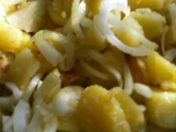 Spitzkohl-Salat mit Bratkartoffeln - Rezept - Bild Nr. 4