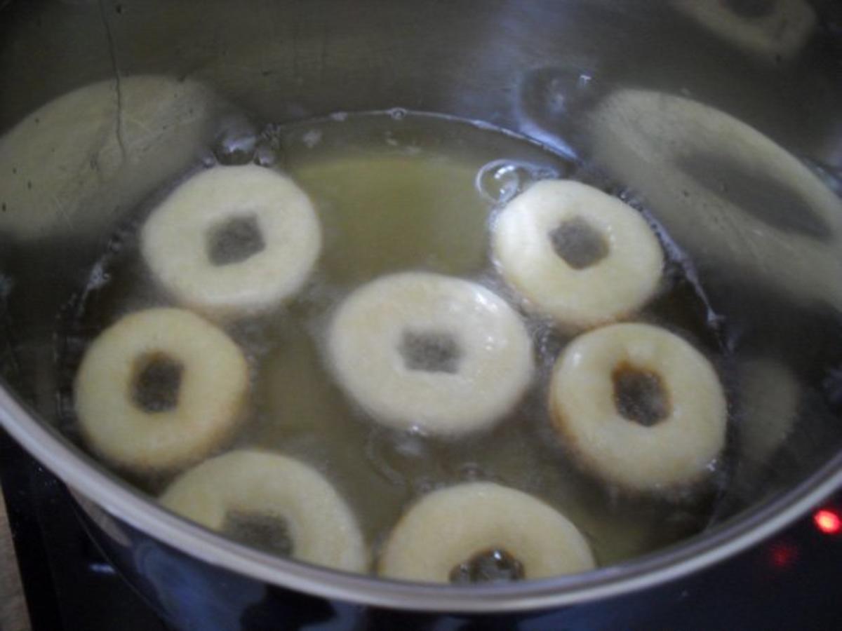 Sahne-Quark-Donuts  - für die Schleckermäuler unter meinen Kochfreunden - Rezept - Bild Nr. 4