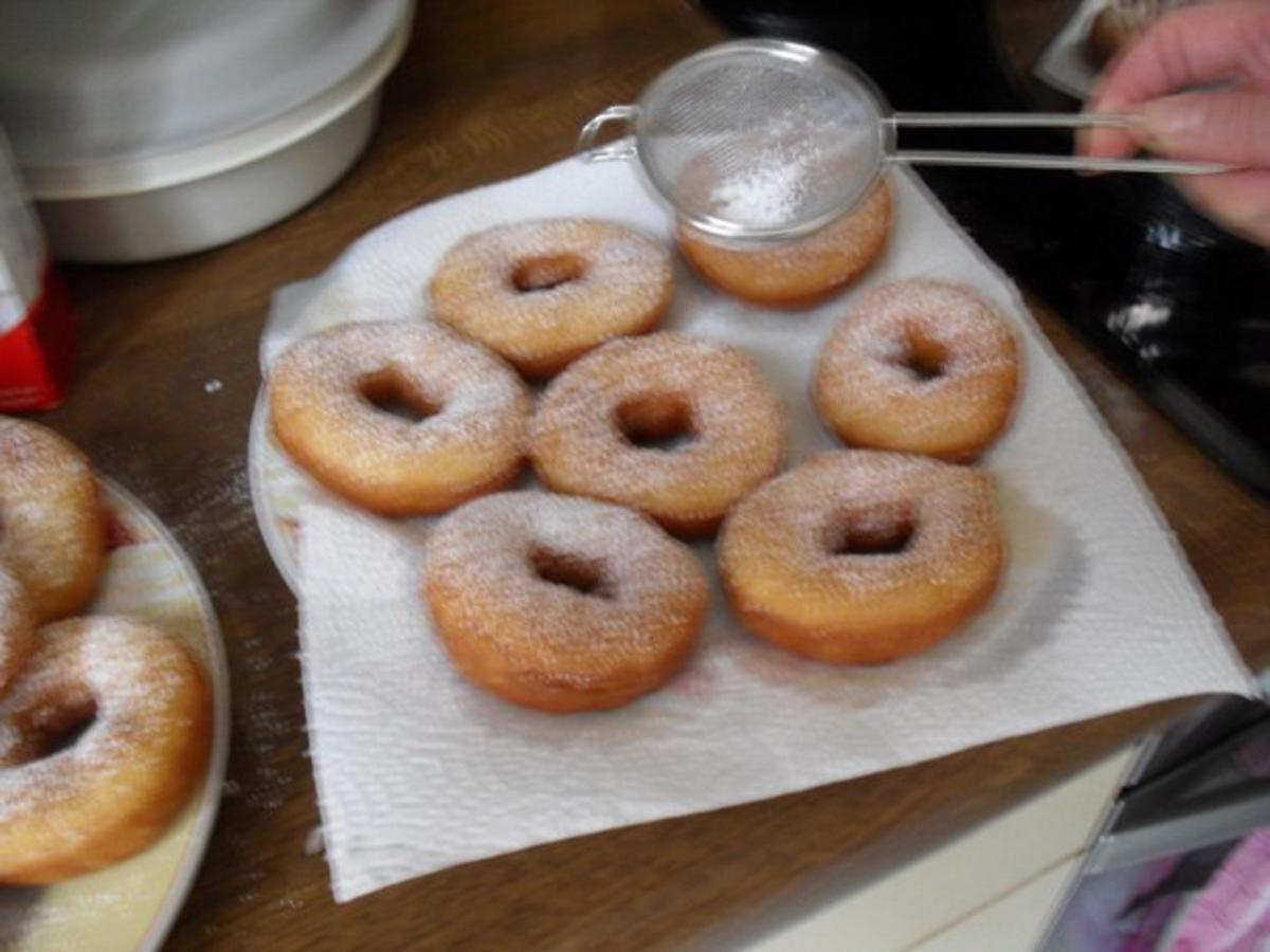 Sahne-Quark-Donuts  - für die Schleckermäuler unter meinen Kochfreunden - Rezept - Bild Nr. 7