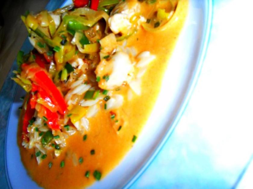 Hühnchen mit Gemüse in fernöstlicher Kokos Sauce spicy/-scharf ...