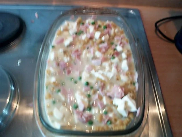 Rezept: Spirelliauflauf mit viel Käse Bild Nr. 6 Spirelliauflauf mit viel Käse - Rezept - Bild Nr. 6