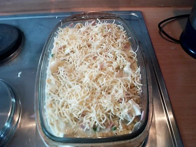 Rezept: Spirelliauflauf mit viel Käse Spirelliauflauf mit viel Käse - Rezept