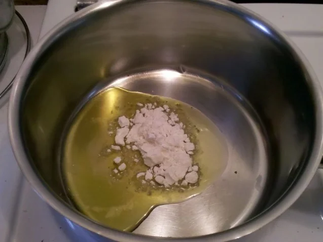 Fleisch: Schweinemedaillons mit Kräuterreis und Lauch-Sahne-Soße - Rezept - Bild Nr. 5