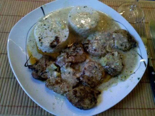 Fleisch: Schweinemedaillons mit Kräuterreis und Lauch-Sahne-Soße - Rezept - Bild Nr. 14