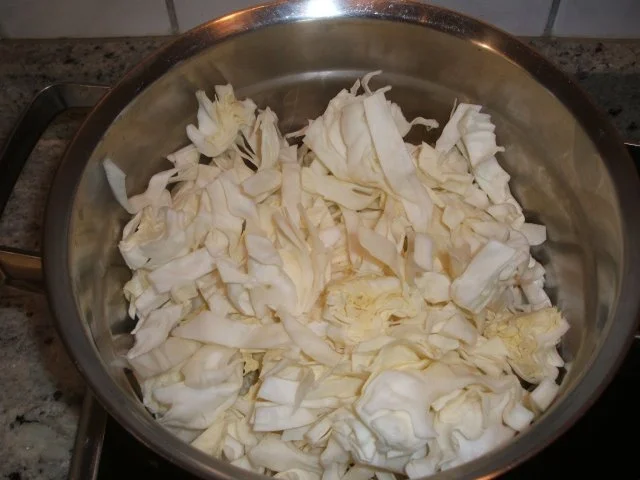 Rezept: Pikantes Backen: Krautstrudel Bild Nr. 4 Pikantes Backen: Krautstrudel - Rezept - Bild Nr. 4