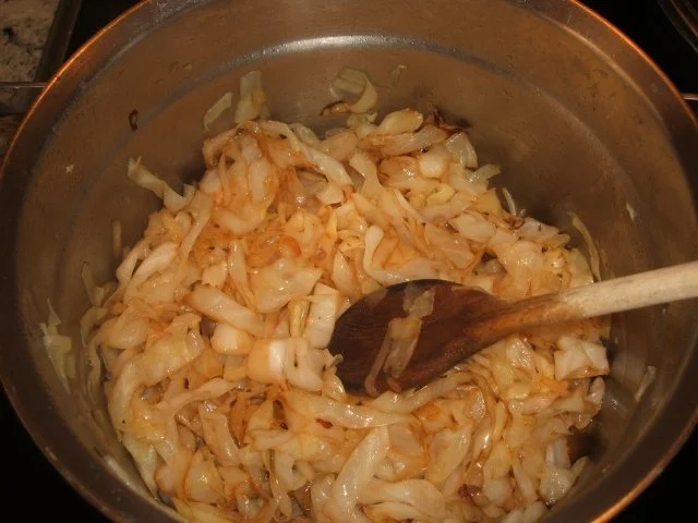 Rezept: Pikantes Backen: Krautstrudel Bild Nr. 5 Pikantes Backen: Krautstrudel - Rezept - Bild Nr. 5