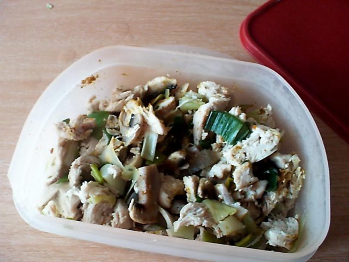 Curry Hähnchenbrustsalat mit Lauch und Champignons - schnell &amp; einfach ...