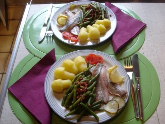 Matjesfilet mit Speckbohnen und Kartoffelpilzen - Rezept - Bild Nr. 15