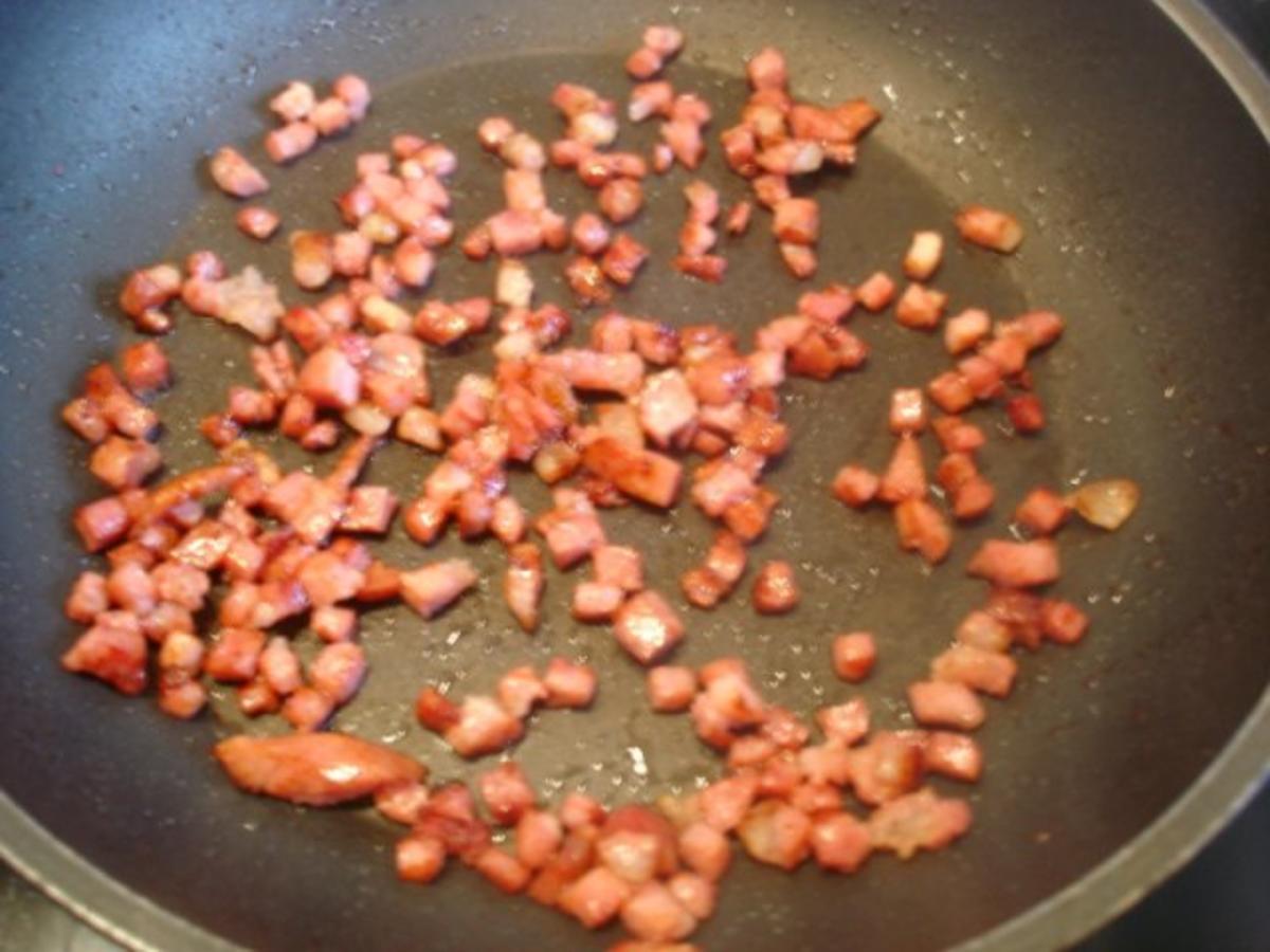 Matjesfilet mit Speckbohnen und Kartoffelpilzen - Rezept - Bild Nr. 10