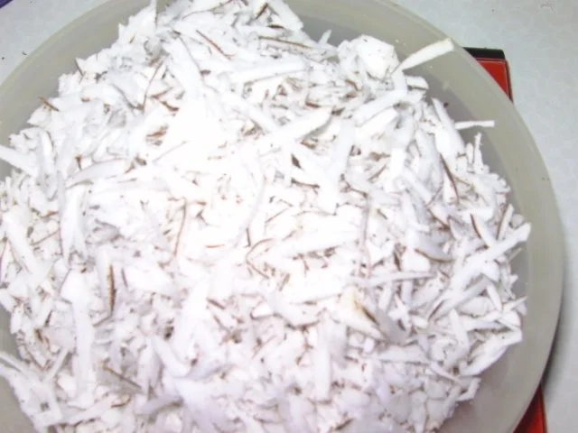 Rezept: Kokos-Dattel-Konfekt Bild Nr. 4 Kokos-Dattel-Konfekt - Rezept - Bild Nr. 4