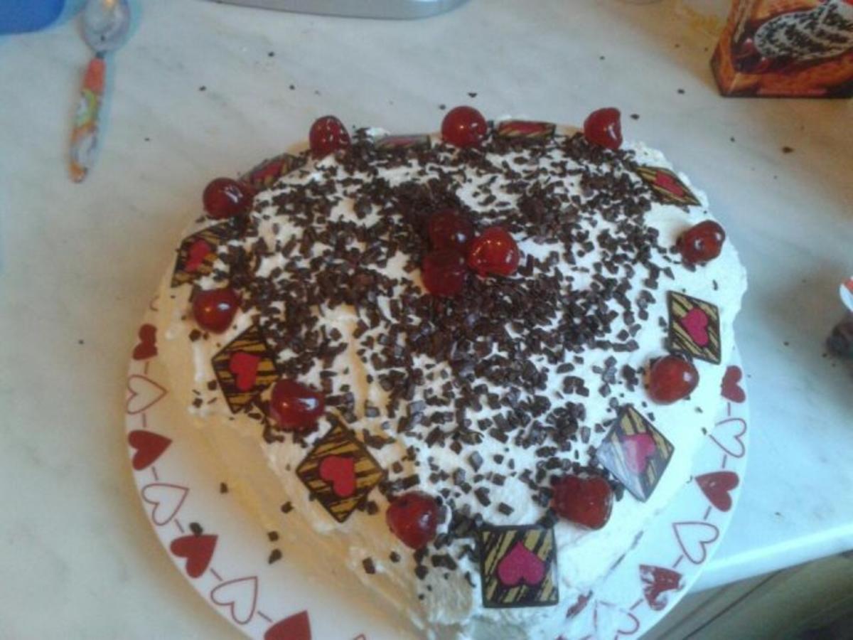 Schwarzwälderkirschtorte - Rezept - Bild Nr. 2