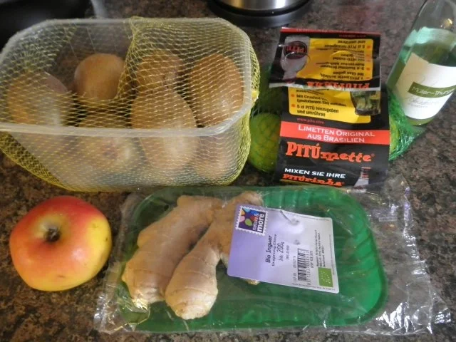 Kiwisuppe und Zimtmilchreis mit Himbeersoße ... - Rezept - Bild Nr. 5