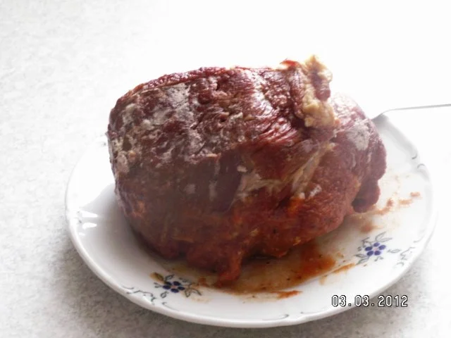 Rezept: Kasseler-Kamm glasiert mit Tomatensoße und Sauerkraut Bild Nr. 3 Kasseler-Kamm glasiert mit Tomatensoße und Sauerkraut - Rezept - Bild Nr. 3