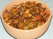 Putenschinken-Zwiebel-Champignon-Geschnetzeltes - Rezept