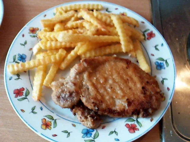 Kotelett unter einer Champignonhaube mit frischen Champignons - Rezept - Bild Nr. 7