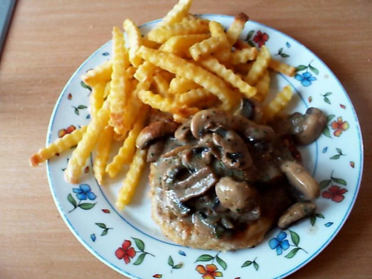 Kotelett unter einer Champignonhaube mit frischen Champignons - Rezept - Bild Nr. 8