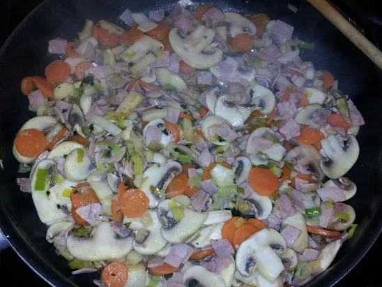 Rezept: Omelett á la Dieter Neumaier Bild Nr. 9 Omelett á la Dieter Neumaier - Rezept - Bild Nr. 9