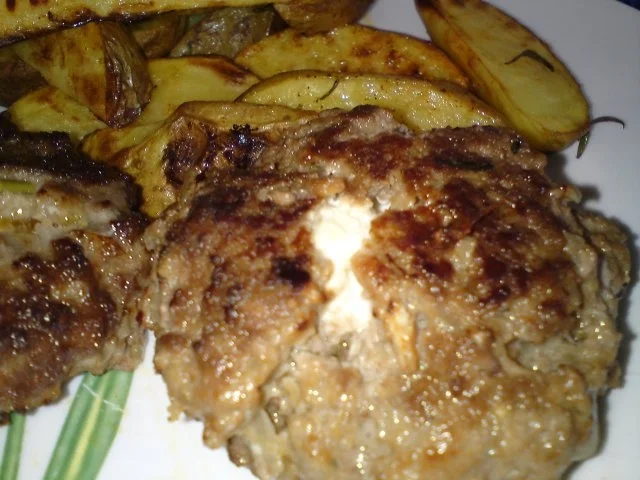 Fleischpflanzal mit Feta - Rezept