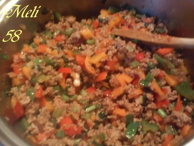 Rezept: Pikantes Backen: Makkaroni Hack-Torte Bild Nr. 2 Pikantes Backen: Makkaroni Hack-Torte - Rezept - Bild Nr. 2