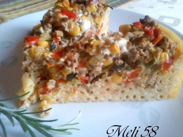 Rezept: Pikantes Backen: Makkaroni Hack-Torte Pikantes Backen: Makkaroni Hack-Torte - Rezept