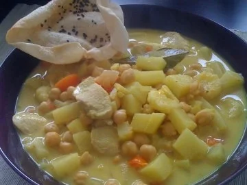 Rezept: Exotischer Eintopf mit integriertem Lachen Bild Nr. 2 Exotischer Eintopf mit integriertem Lachen - Rezept - Bild Nr. 2