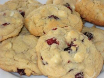 Macadamia-Cranberry-Cookies - Rezept