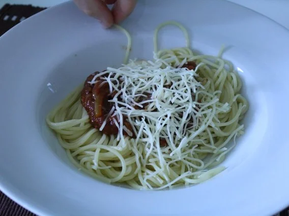 Tomaten - Feigen - Sauce mit Nudeln - Rezept