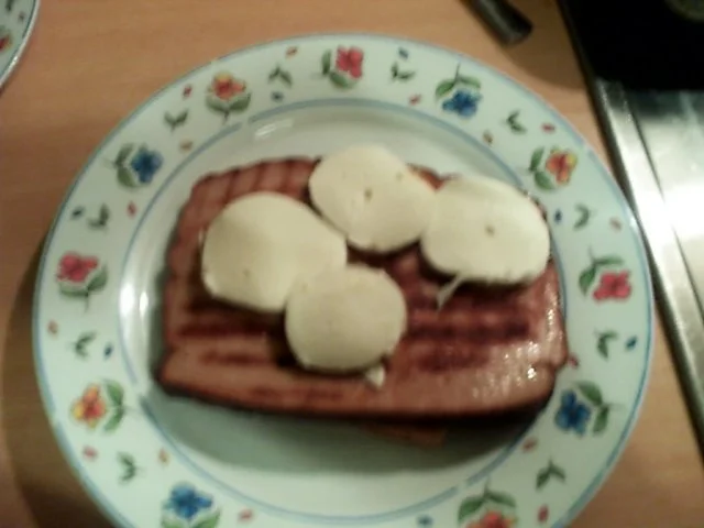 Leberkäse mit Mozzarella und Paprika - Rezept - Bild Nr. 6